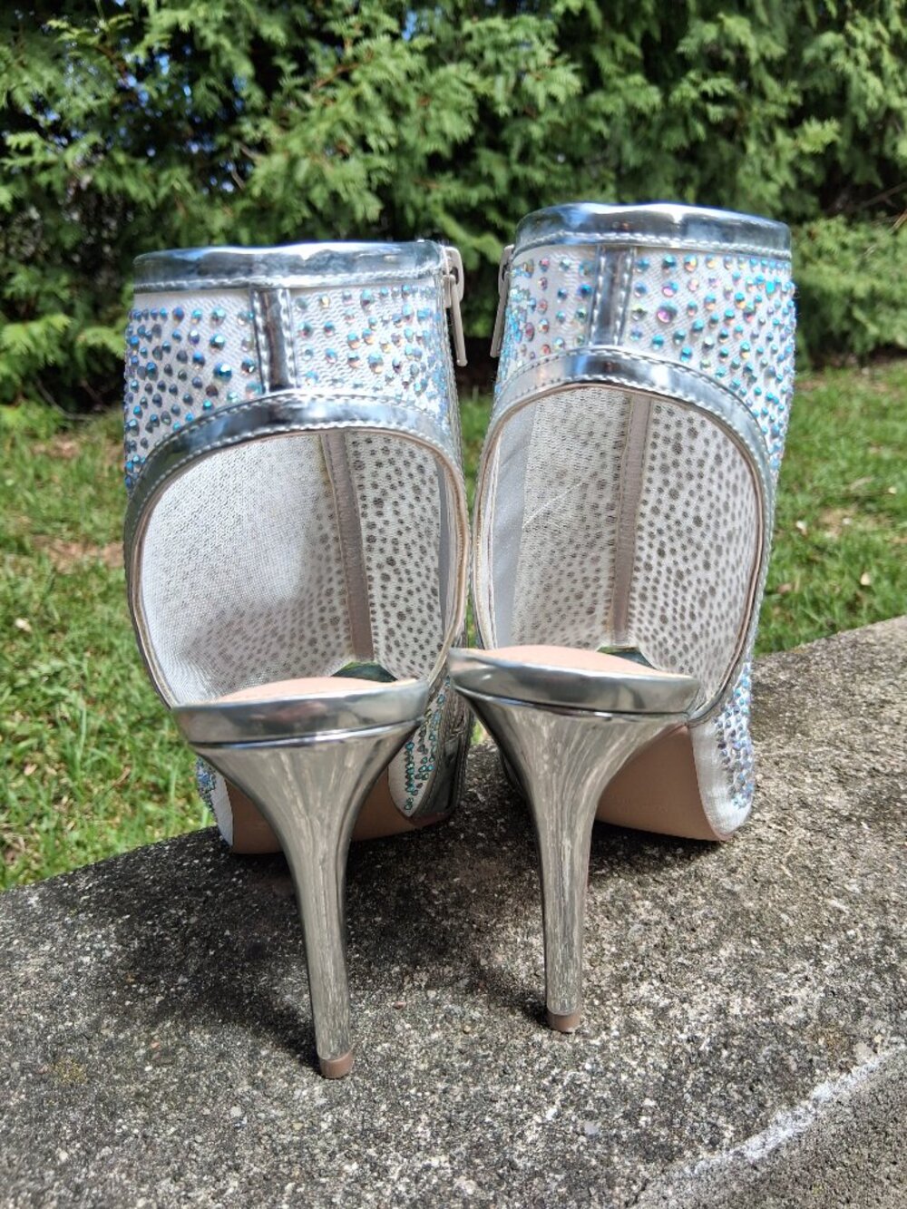 Madden Girl Blue Silver Crystals Ankle Sandals - Sexy - Size 8 Peep-Toe Heels - Picture 10 of 13